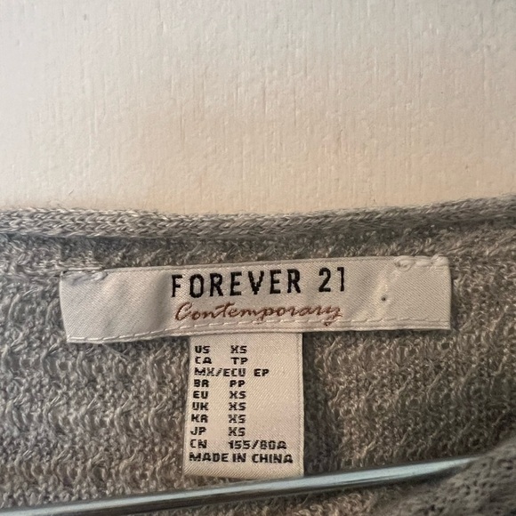 Top - Picture 3 of 3